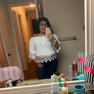 Meet your Posher, Mandy